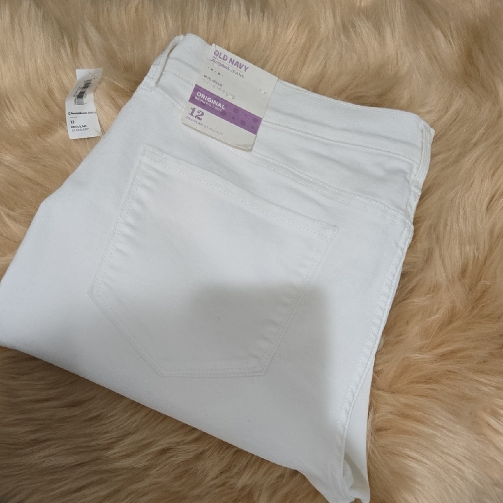 Old Navy White Straight Leg Jeans